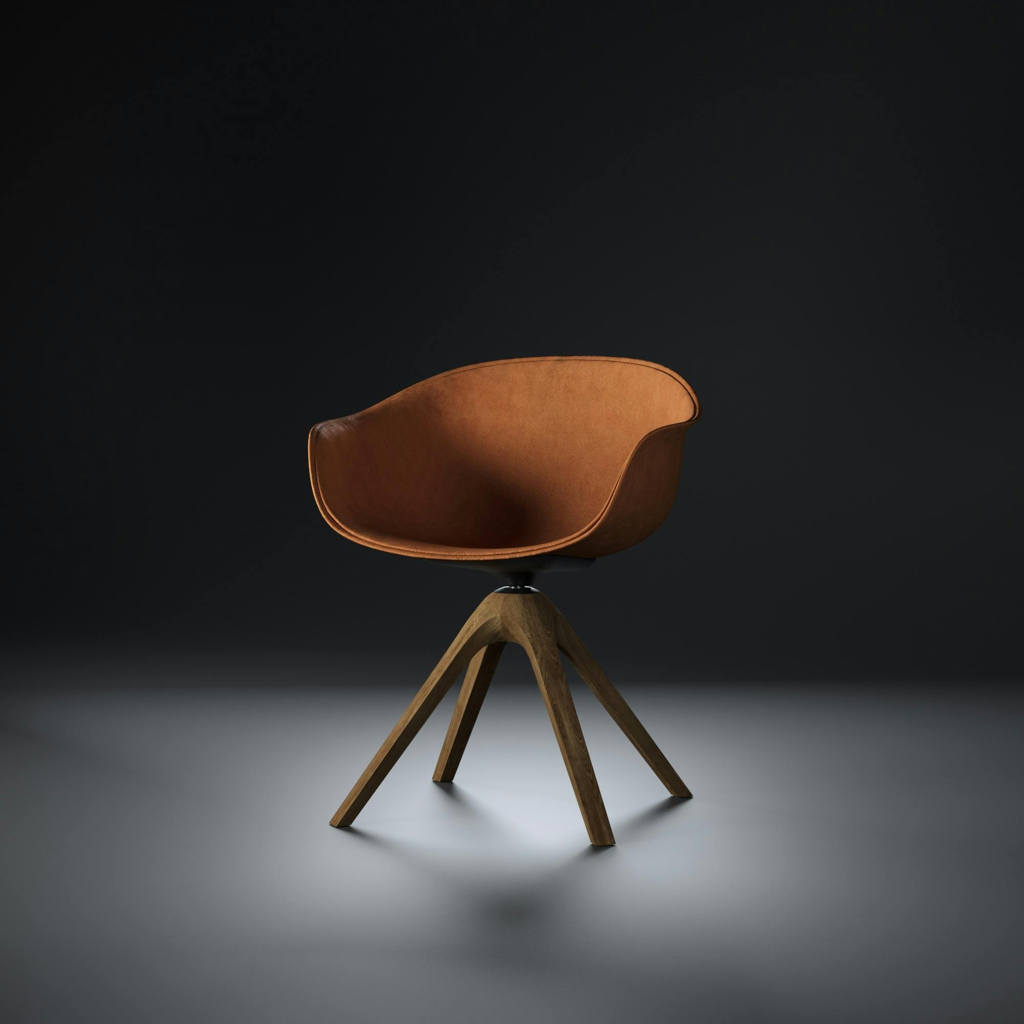 Un fauteuil en cuir marron élégant avec une base en bois sur un fond noir, parfait pour les intérieurs modernes.